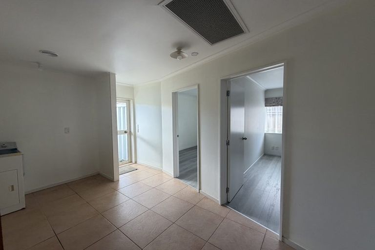 Photo of property in 34 Millhouse Drive, Northpark, Auckland, 2013