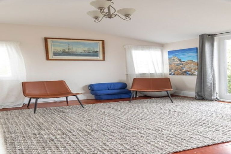 Photo of property in 39 Ngataringa Road, Devonport, Auckland, 0624