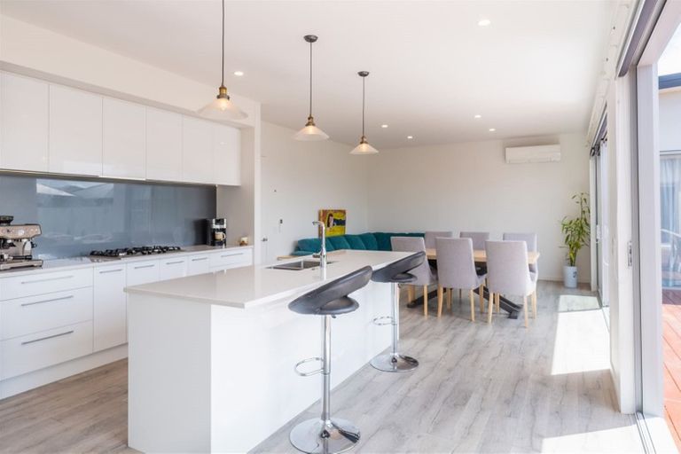 Photo of property in 8 Piper Street, Halswell, Christchurch, 8025