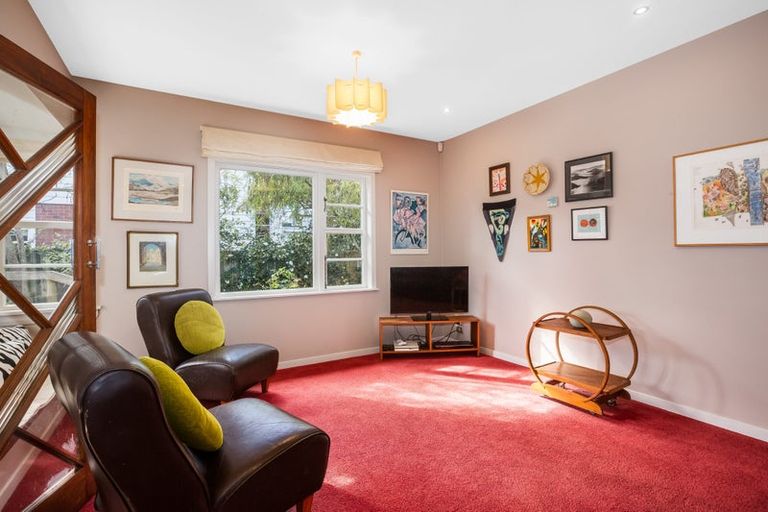 Photo of property in 42 Hathaway Avenue, Boulcott, Lower Hutt, 5010