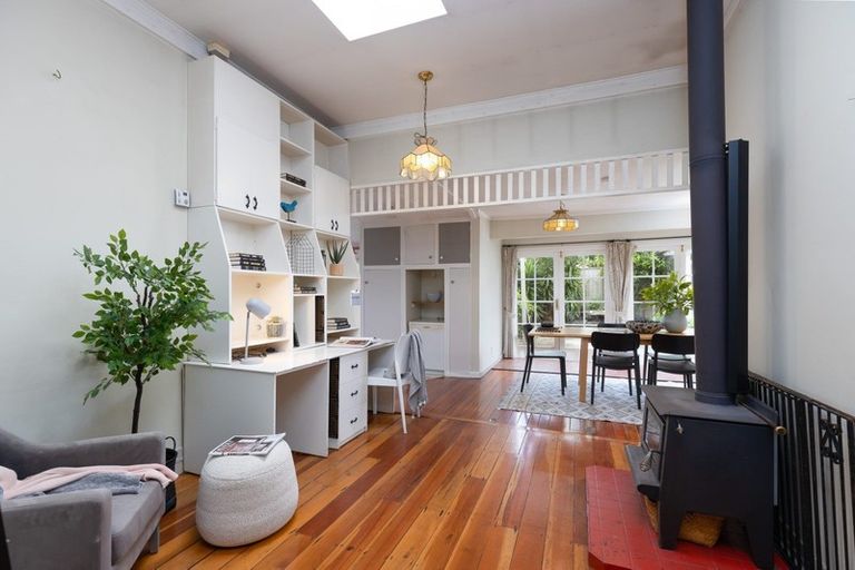 Photo of property in 106 Kawai Street, Nelson South, Nelson, 7010