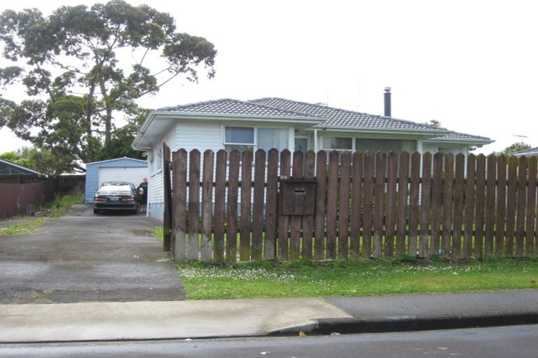 Photo of property in 38 Edinburgh Avenue, Rosehill, Papakura, 2113