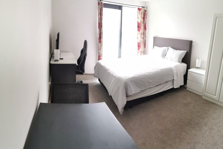 Photo of property in Dual Apartments, 108/142 Vivian Street, Te Aro, Wellington, 6011