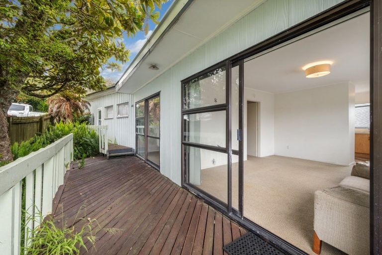 Photo of property in 1/57 Rodney Street, Howick, Auckland, 2014