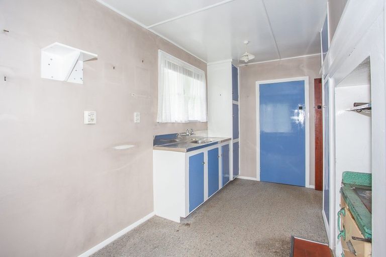 Photo of property in 61 Turner Street, Edendale, 9825