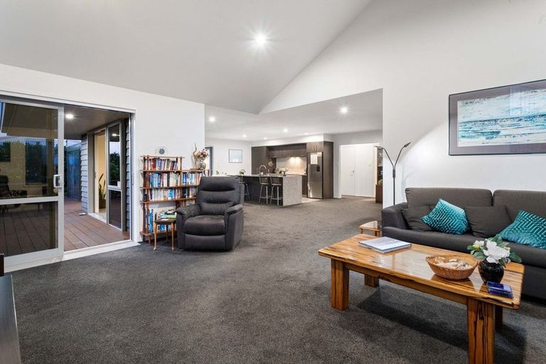 Photo of property in 21 Preston Drive, Katikati, 3129