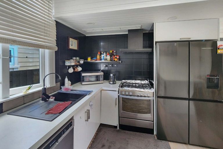 Photo of property in 53 Hutt Road, Petone, Lower Hutt, 5012