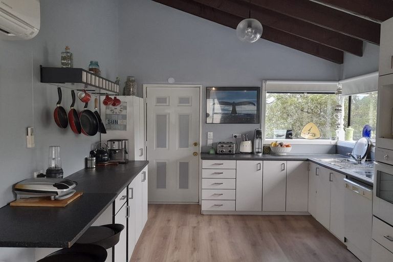 Photo of property in 37 Pawsons Valley Road, Duvauchelle, 7581