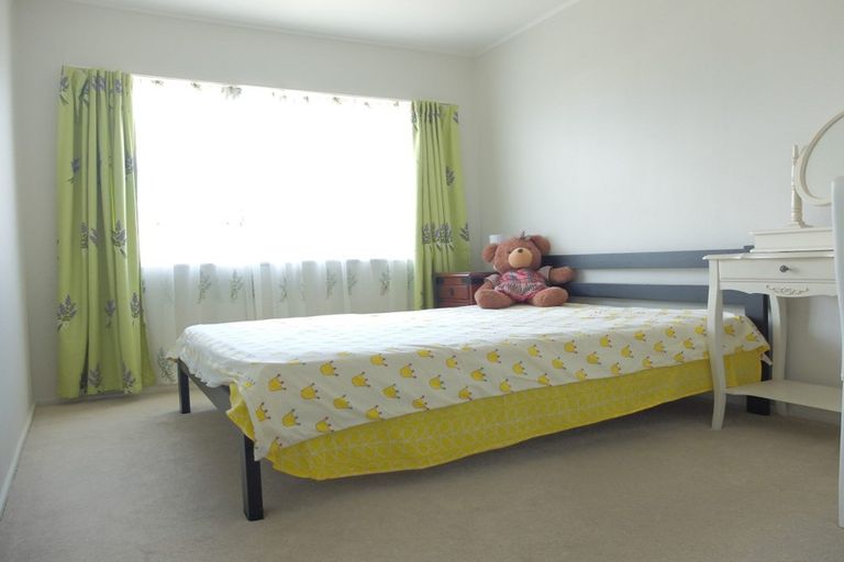 Photo of property in 1/718 Chapel Road, Dannemora, Auckland, 2016