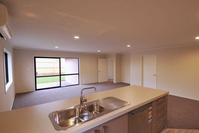 Photo of property in 31 Flint Road, Rolleston, 7614