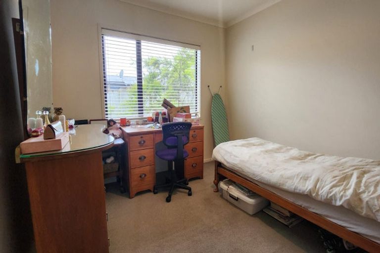 Photo of property in 28 Sirius Crescent, Rototuna North, Hamilton, 3210