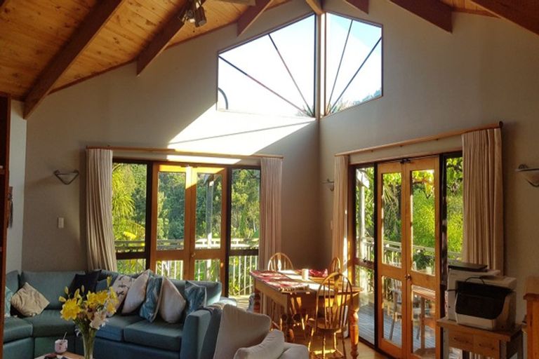 Photo of property in 1212 Whangarei Heads Road, Parua Bay, Whangarei, 0174