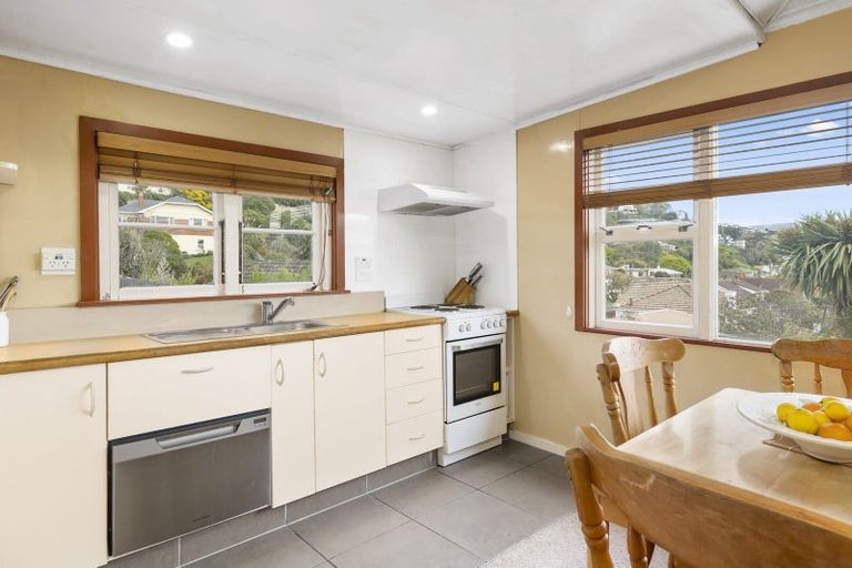 Photo of property in 38 Cliffs Road, Saint Clair, Dunedin, 9012