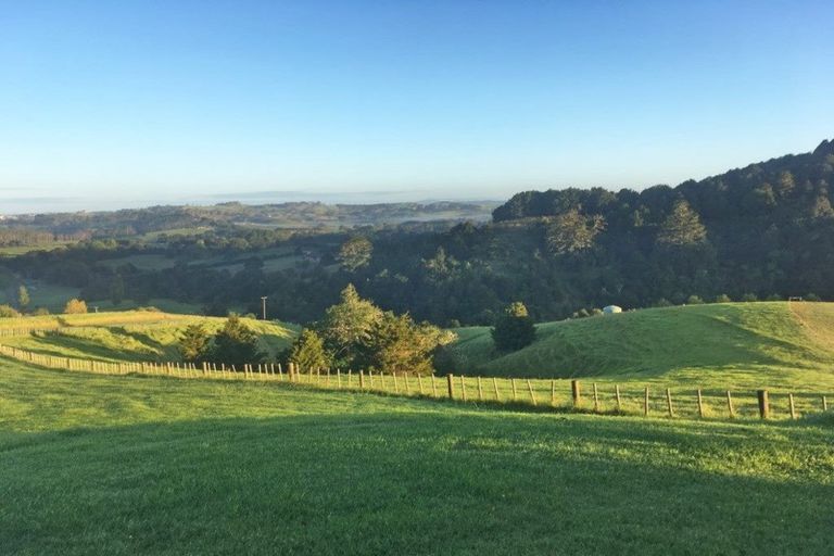 Photo of property in 76 Spindler Road, Wellsford, 0972