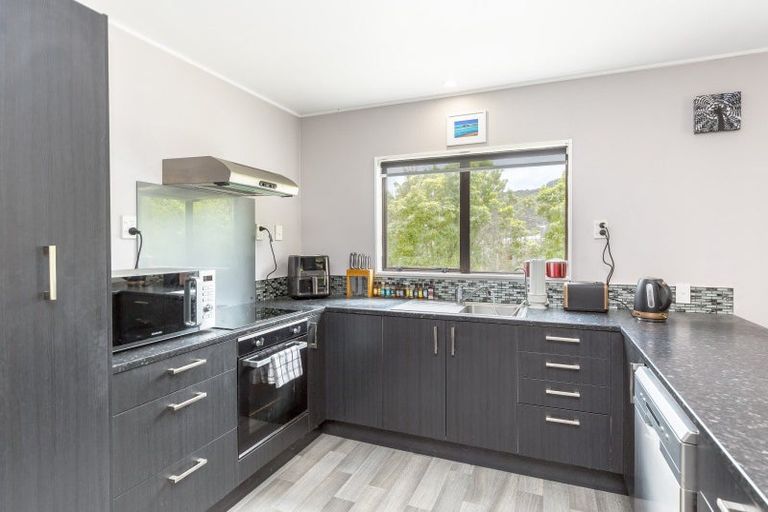 Photo of property in 16 Mclaughlin Drive, Tinui, Masterton, 5889