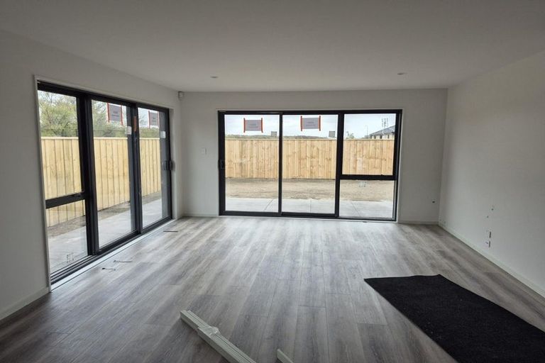 Photo of property in 21 Derbridge Street, Woodend, 7610