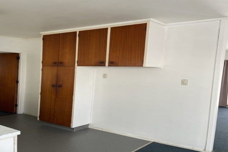 Photo of property in 1/3 Corin Avenue, Manurewa, Auckland, 2102