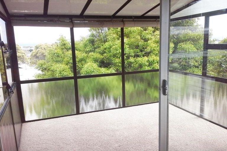 Photo of property in 83a Eliot Street, New Plymouth, 4310