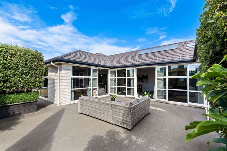 Photo of property in 25 Brookwater Avenue, Northwood, Christchurch, 8051