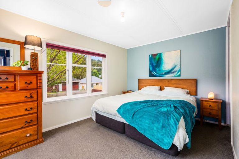 Photo of property in 73 Hair Street, Wainuiomata, Lower Hutt, 5014