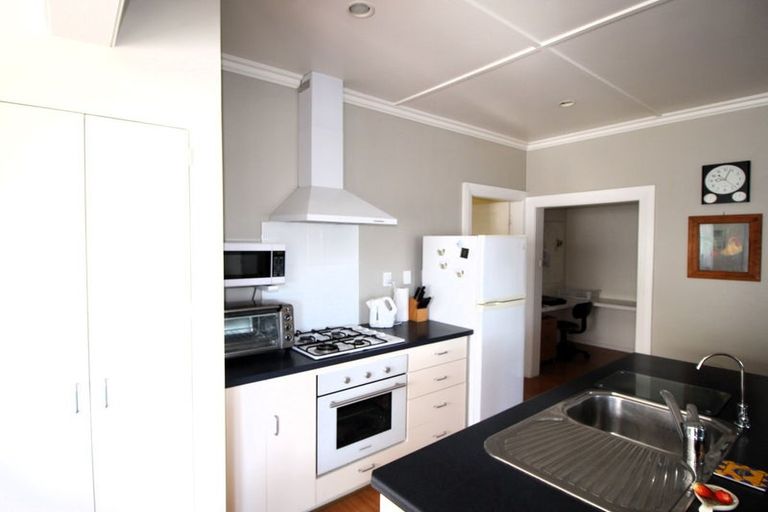 Photo of property in 69 Test Street, South Hill, Oamaru, 9400