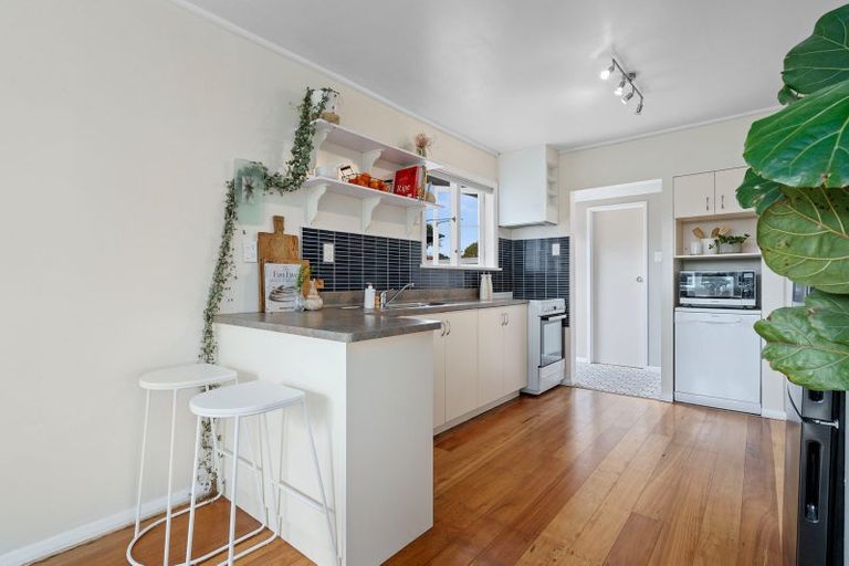 Photo of property in 27 Richmond Street, Cambridge, 3434