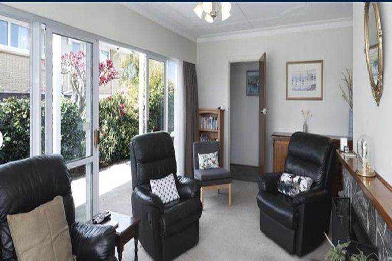 Photo of property in 72 Roydvale Avenue, Burnside, Christchurch, 8053