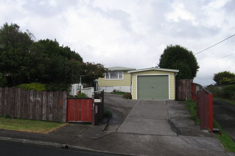 Photo of property in 7 Valdale Road, Henderson, Auckland, 0610