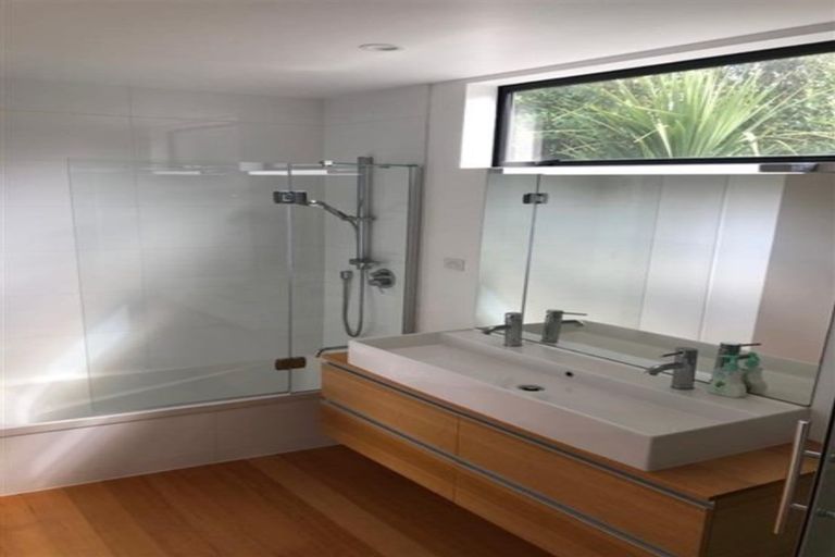 Photo of property in 91 Panorama Drive, Paraparaumu, 5032