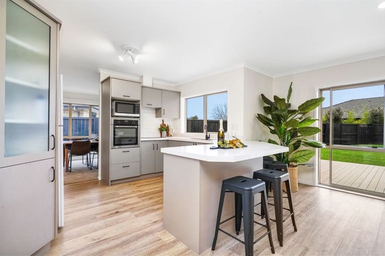 Photo of property in 58 Farringdon Avenue, Rototuna North, Hamilton, 3210