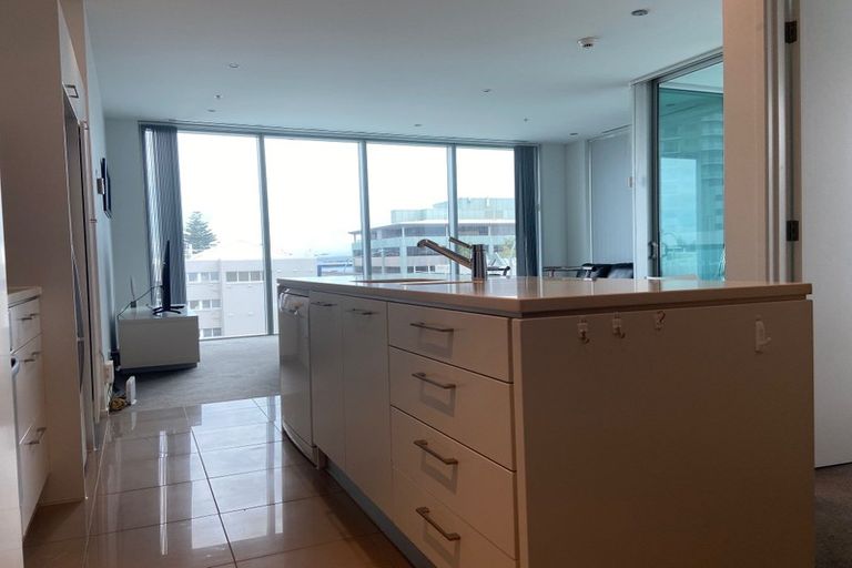 Photo of property in Sentinel Apartments, 403/3 Northcroft Street, Takapuna, Auckland, 0622