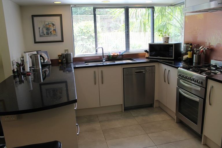 Photo of property in 61a Howe Street, Howick, Auckland, 2014