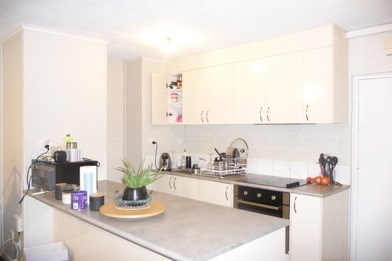 Photo of property in Eden Heights Apartments, 1c/94 Dominion Road, Mount Eden, Auckland, 1024