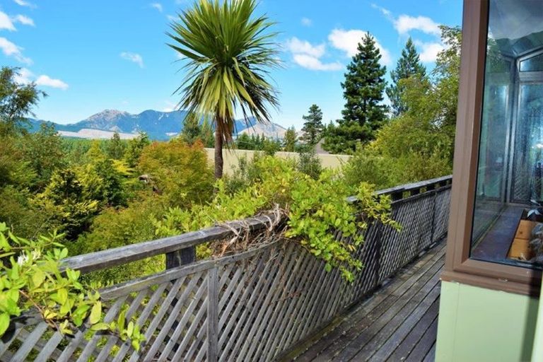 Photo of property in 10 Acheron Heights, Hanmer Springs, 7334