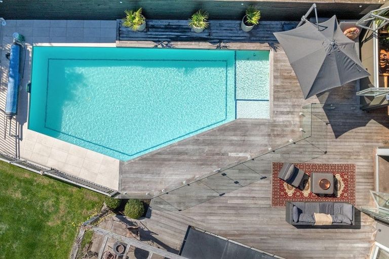 Photo of property in 24a Fendalton Road, Fendalton, Christchurch, 8014