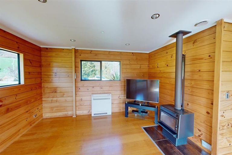 Photo of property in 850 Te Kopia Road, Waikite Valley, 3077