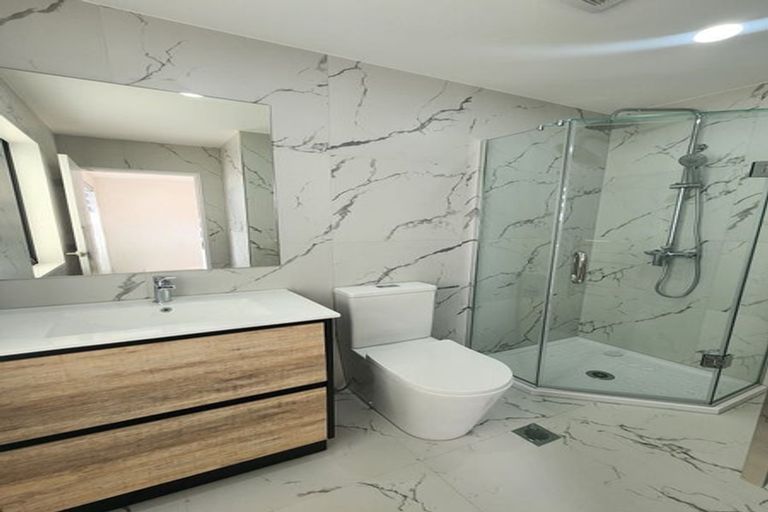 Photo of property in 46b Hart Road, Hauraki, Auckland, 0622