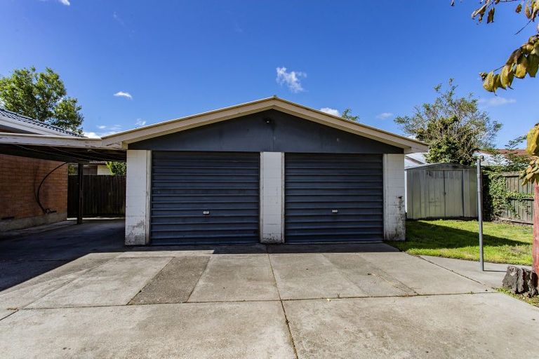 Photo of property in 59 Sarabande Avenue, Redwood, Christchurch, 8051