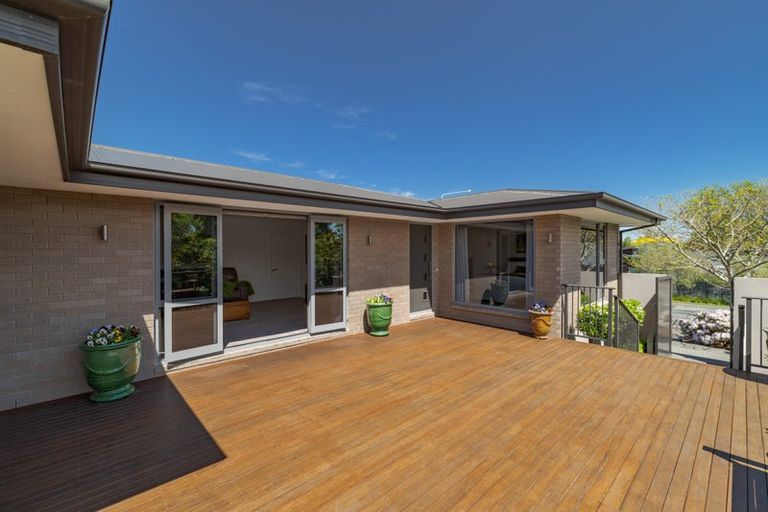 Photo of property in 12 Condell Avenue, Papanui, Christchurch, 8053