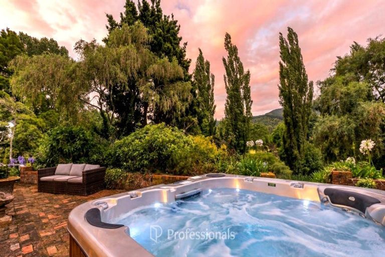 Photo of property in 20 Barton Road, Heretaunga, Upper Hutt, 5018