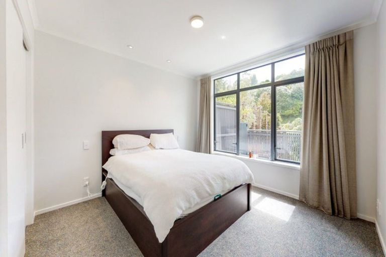 Photo of property in 11 Jacobsen Lane, Ngaio, Wellington, 6035