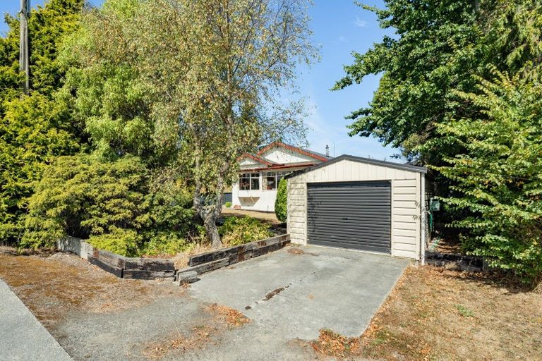 Photo of property in 58 Essex Street, Balclutha, 9230