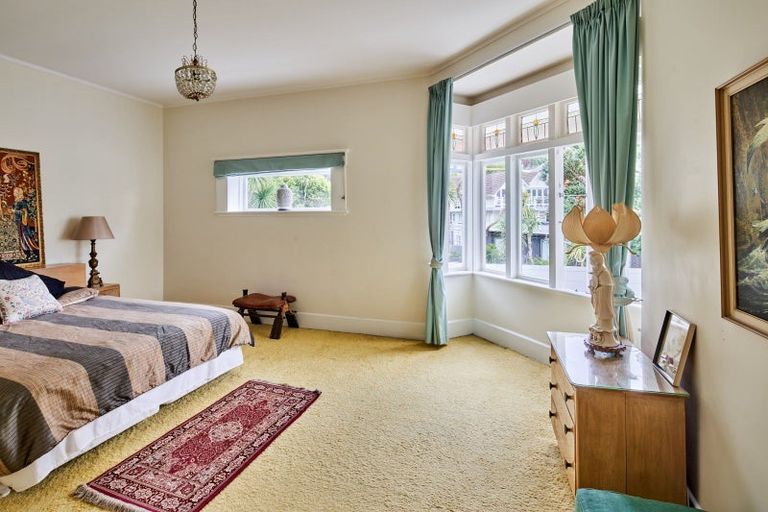 Photo of property in 17 Grass Street, Oriental Bay, Wellington, 6011