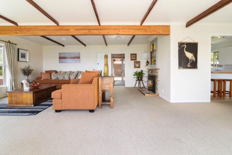 Photo of property in 137 Koutu Road, Kawaha Point, Rotorua, 3010