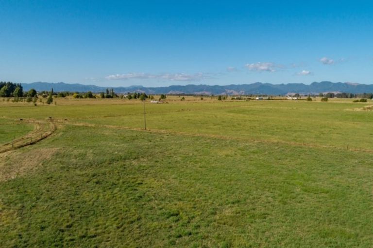 Photo of property in 19 Kaikahu Road, Kerepehi, Paeroa, 3671