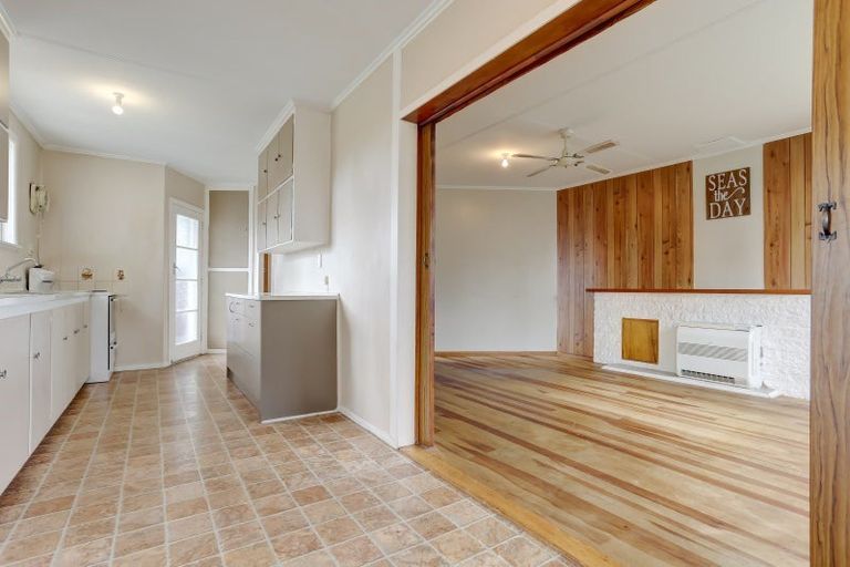 Photo of property in 27a Manuka Street, Castlecliff, Whanganui, 4501