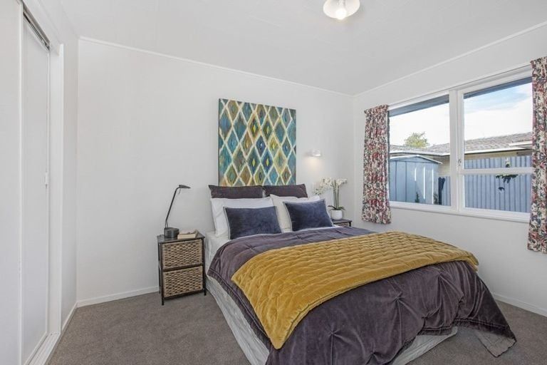 Photo of property in 2/507 Burnett Street, Mahora, Hastings, 4120