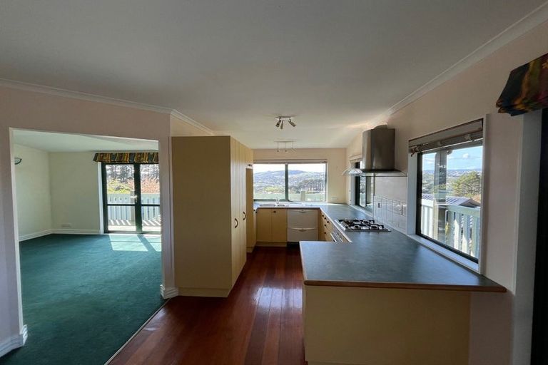 Photo of property in 14 Marjory Close, Broadmeadows, Wellington, 6035