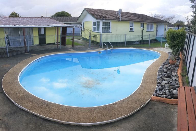 Photo of property in 30 Wordsworth Road, Manurewa, Auckland, 2102