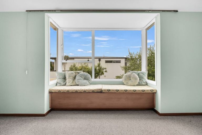 Photo of property in 33 Hewitts Road, Merivale, Christchurch, 8014